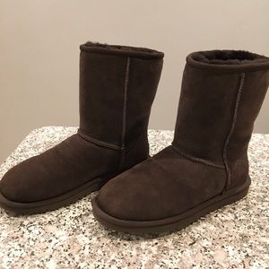 Classic Ugg Short Boot